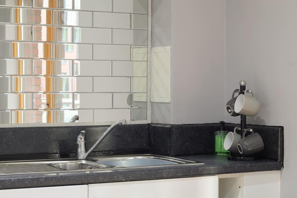 Stylish Modern Home In Sheffield Bagian luar foto