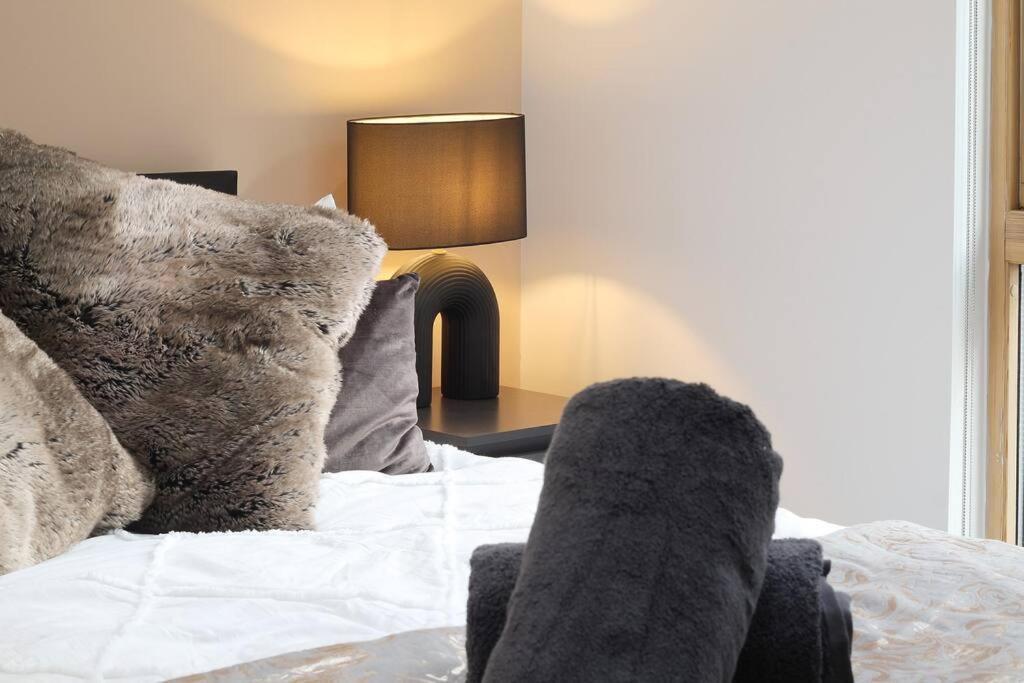 Stylish Modern Home In Sheffield Bagian luar foto